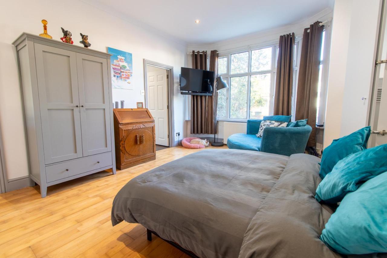 Spacious And Light Flat In Clapham London Exterior foto